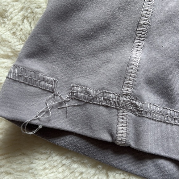 Lululemon Purple Racer Back Tank Top Size 6 No pads - Picture 2 of 6